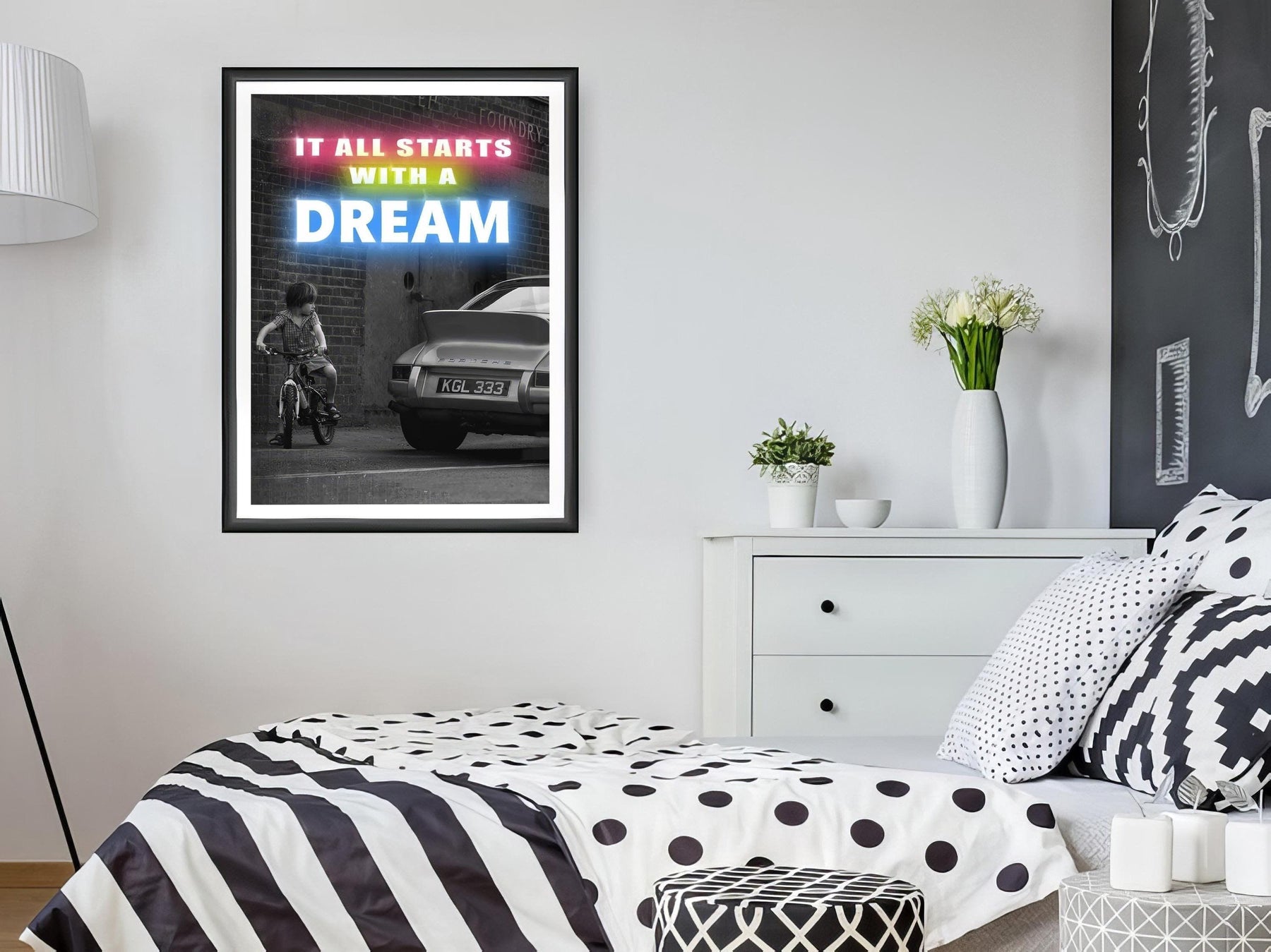 IT ALL STARTS WITH A DREAM | t-shirt