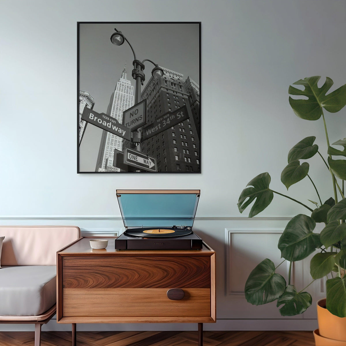 Broadway Print, New York City Vintage Poster, Empire State Building Print, Aesthetic Vintage Poster, Black And White Printable Photo, B&W